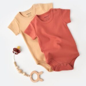 Σετ βρεφικά φορμάκια κοντομάνικα βιολογικό βαμβάκι σε μπεζ και τερακότα χρώμα – Nature Bebe
